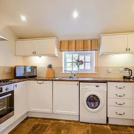 Manor House Farm - Uk49536